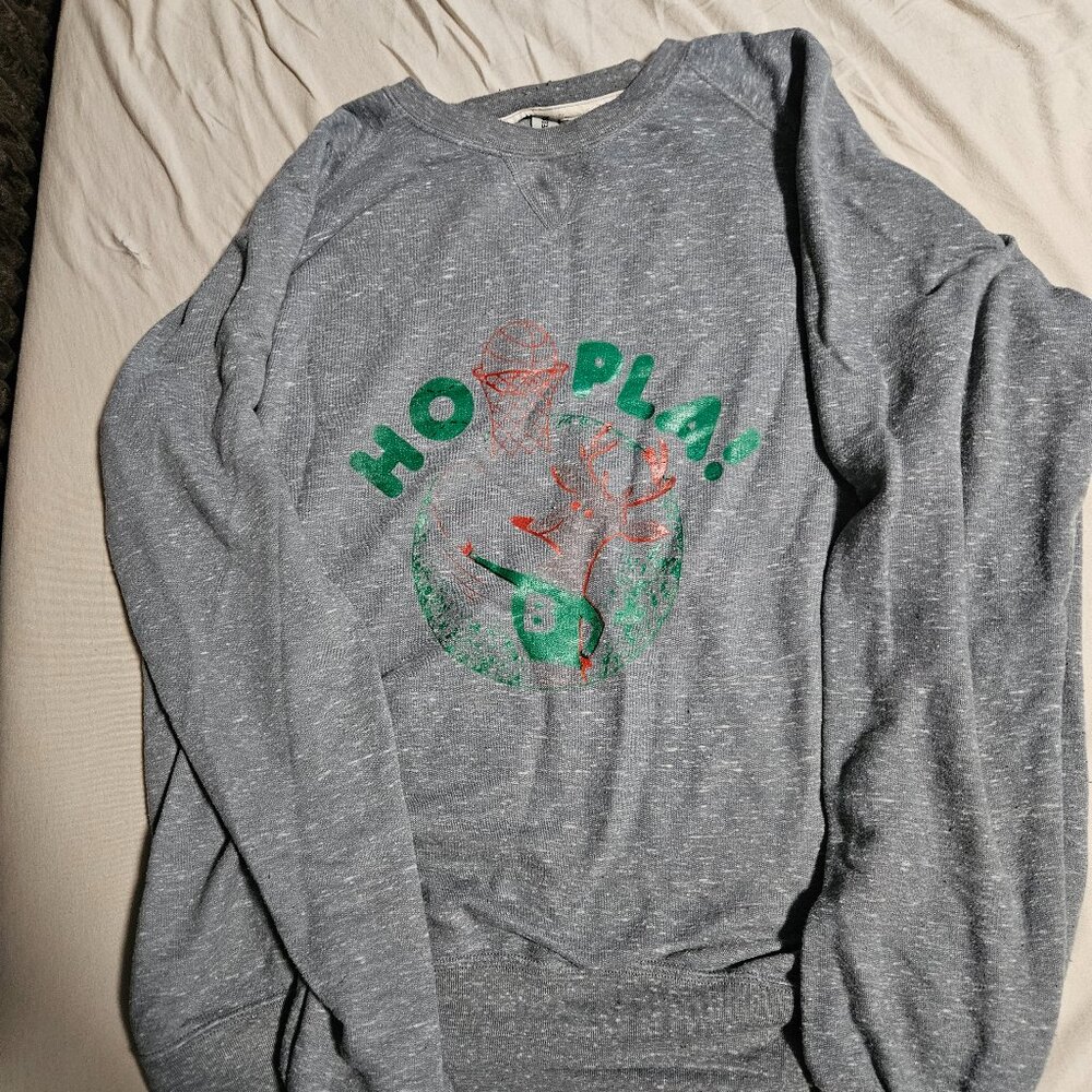 Vintage Milwaukee Bucks Sweatshirt